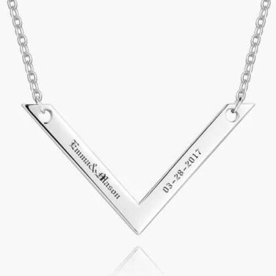 Engraved Bar Necklace Silver