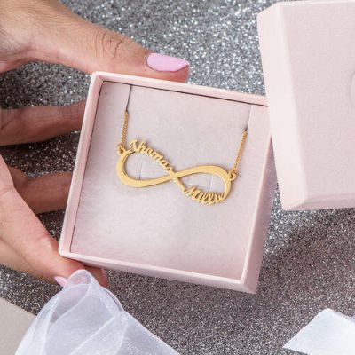 Infinity Name Halskette 14 Karat vergoldet