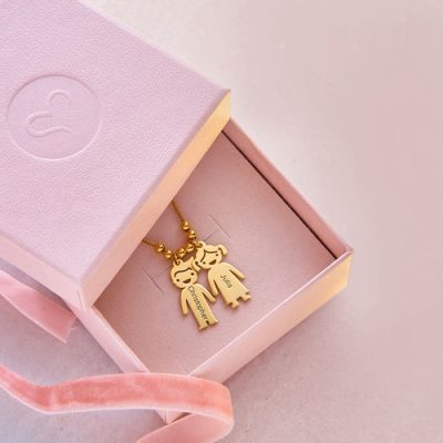 Mutter Halskette mit Kindern Charms 14K vergoldet